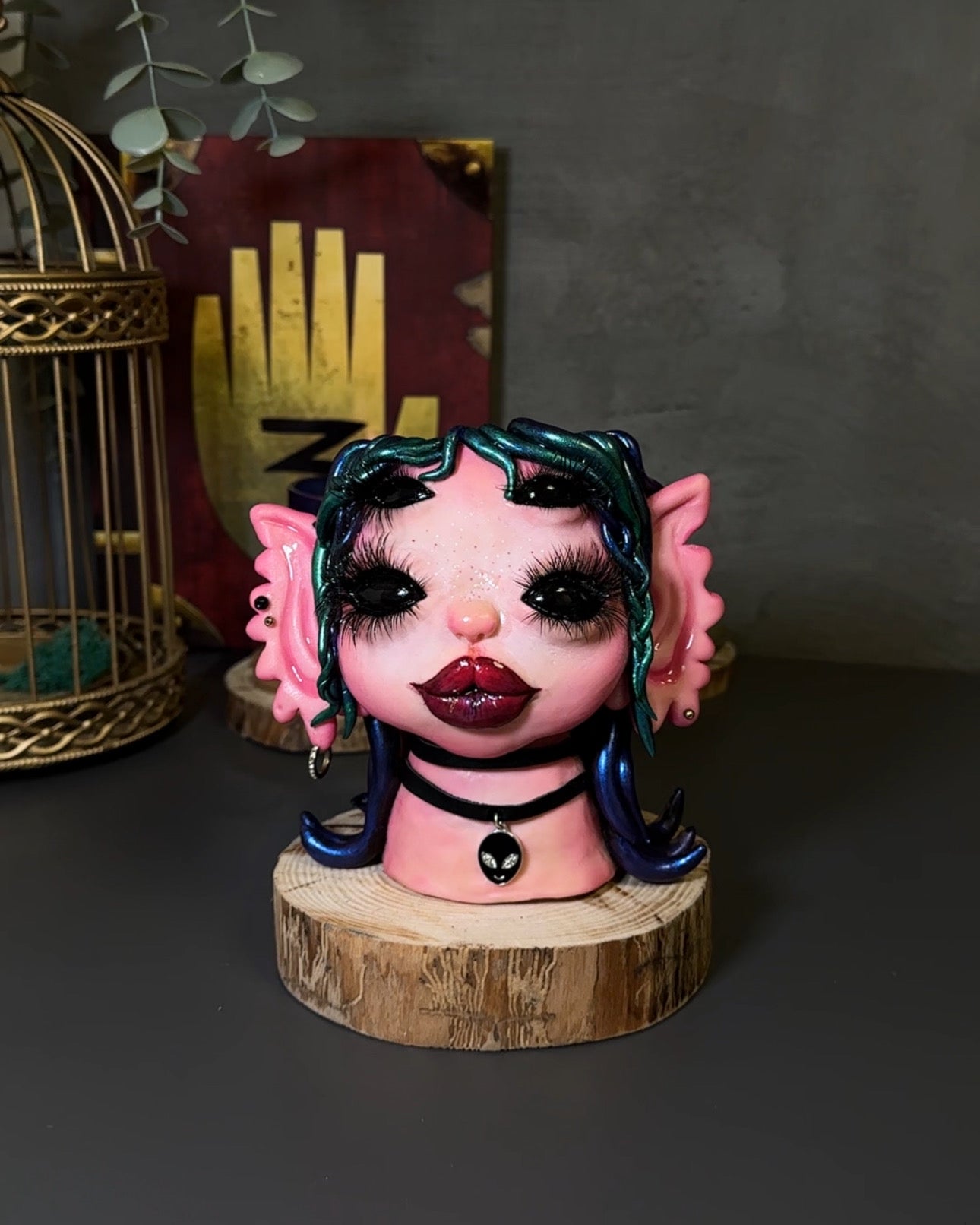 Melanie Martinez pot