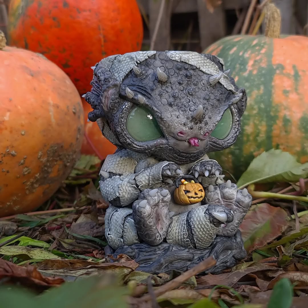 Halloween dragon
